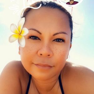 Meet your Posher, Jhoanne